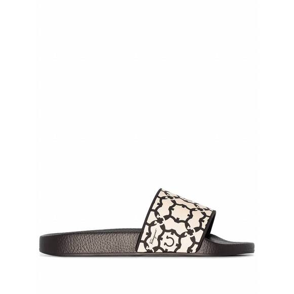 NEW SALVATORE FERRAGAMO women's groovy slip-on slides in black